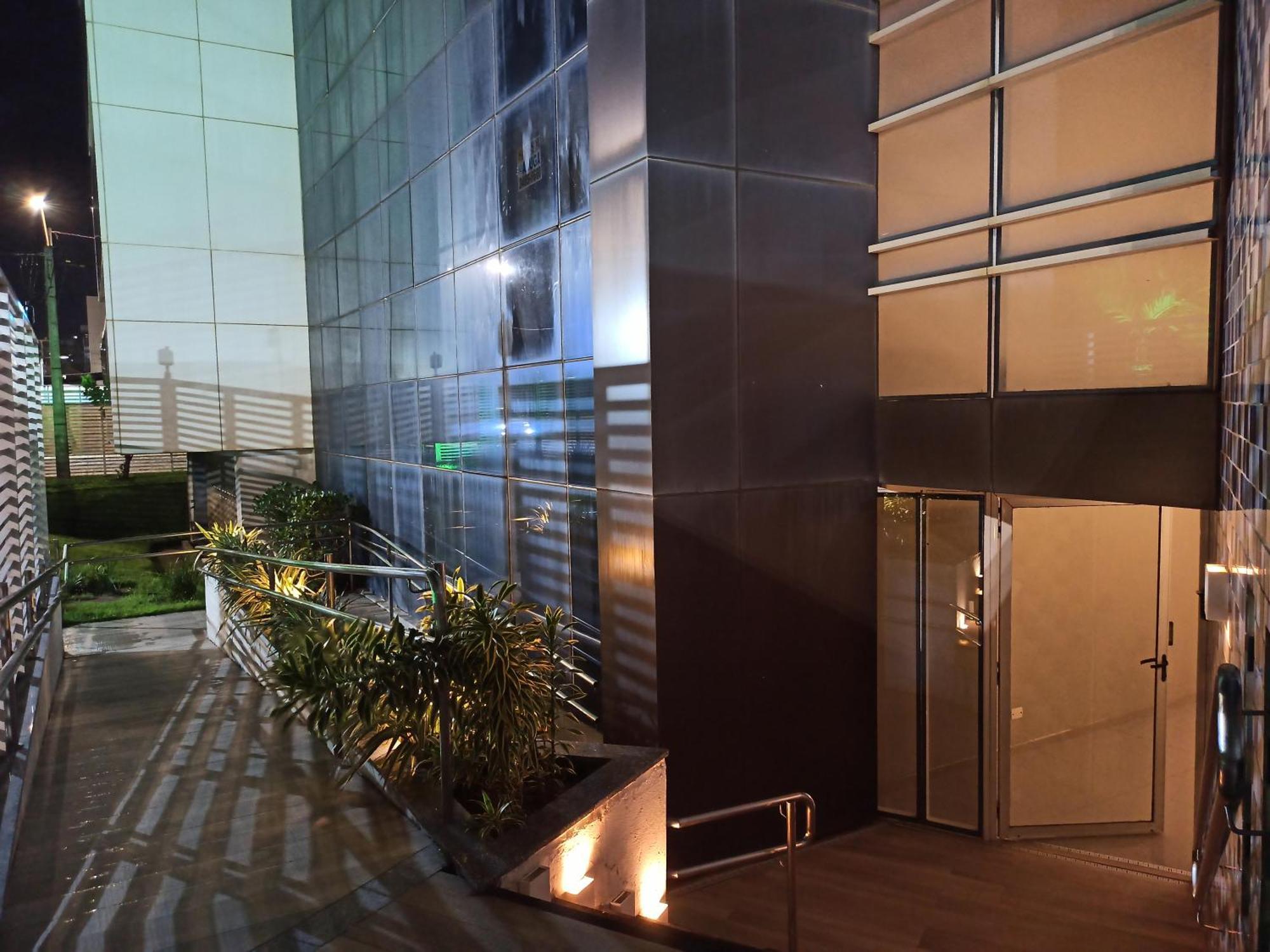 Flat Beira Mar Recife - Praia De Piedade Екстер'єр фото